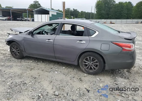 2015 Nissan Altima 2.5 z USA, uszkodzony, nr VIN 1N4AL3AP4FN916223